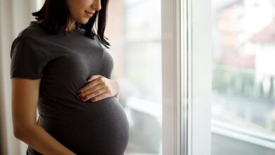 Los síntomas de coronavirus en embarazadas durarían dos meses: estudio