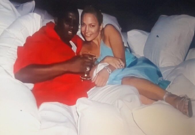 Revelan nuevas fotos de las fiestas de Diddy Combs con Jennifer López